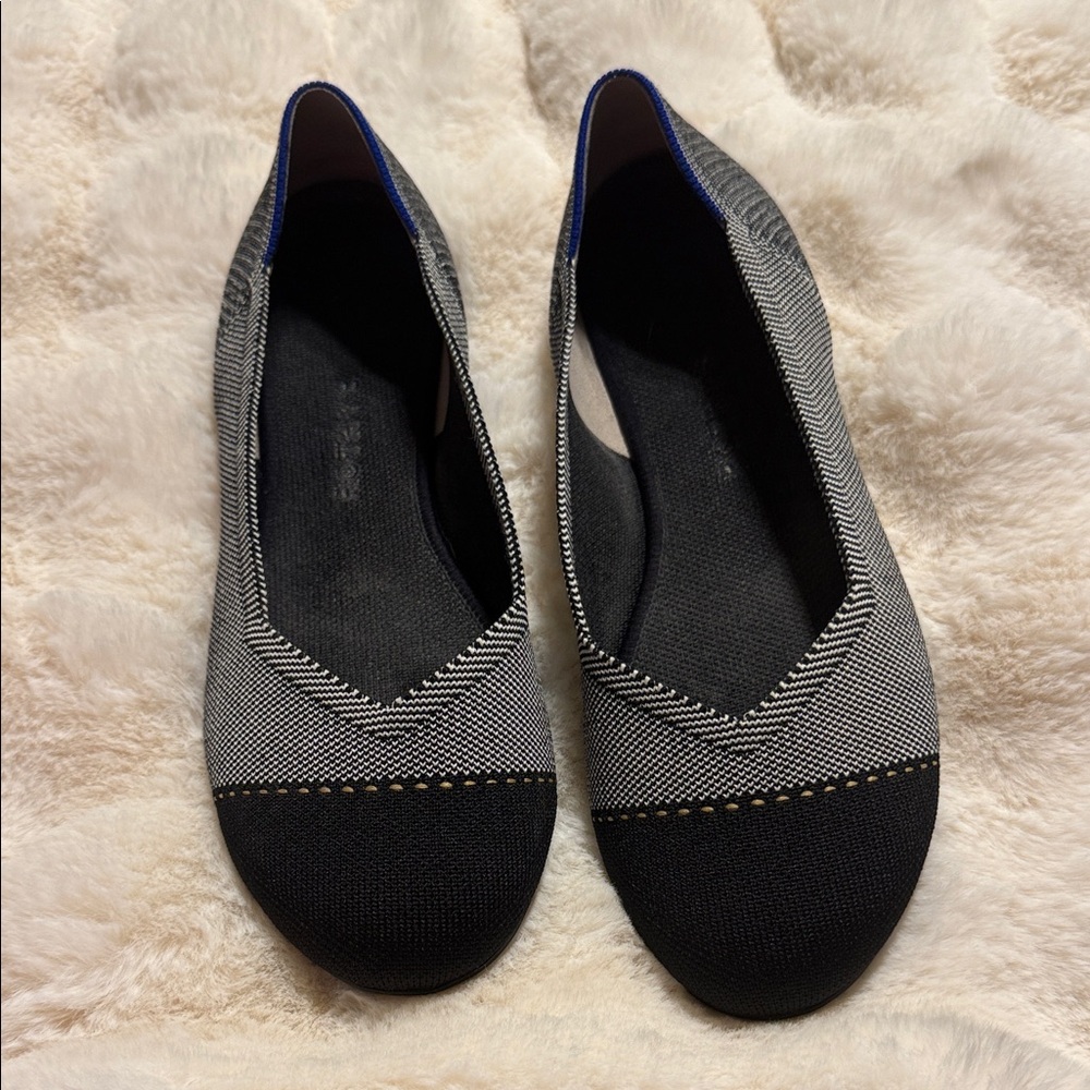 ROTHY’S
Women’s Black and Gray Knit Ballet Flats